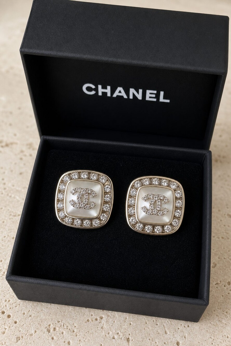 CHANEL Classic Parisian Earrings Style 24 | New with Box - Picture 3 of 9